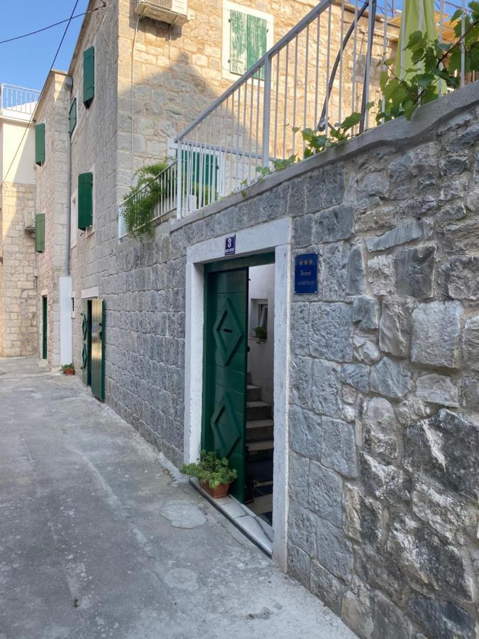 Apartment Stari Dvor Kaštela Kültér fotó