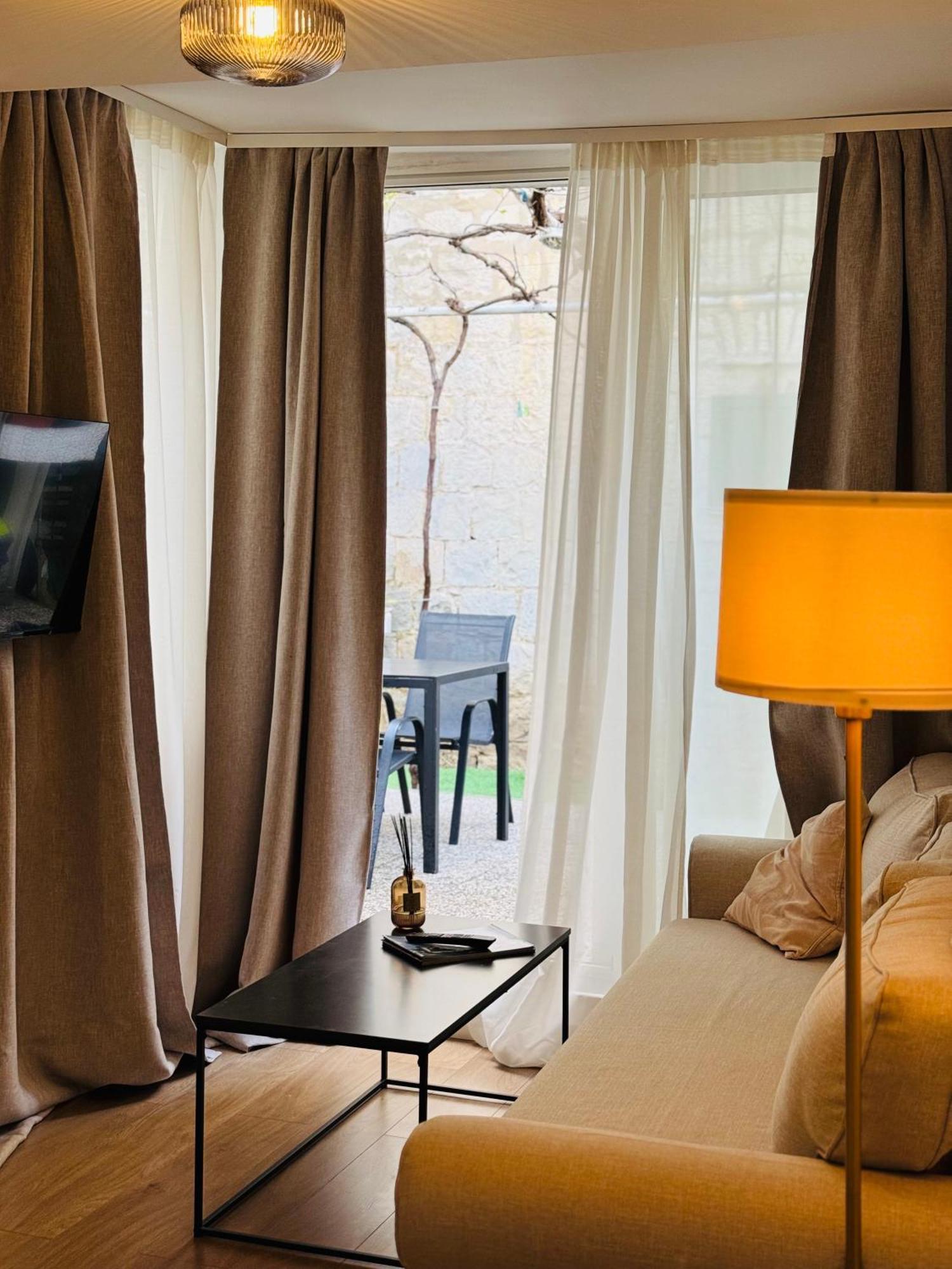 Apartment Stari Dvor Kaštela Kültér fotó