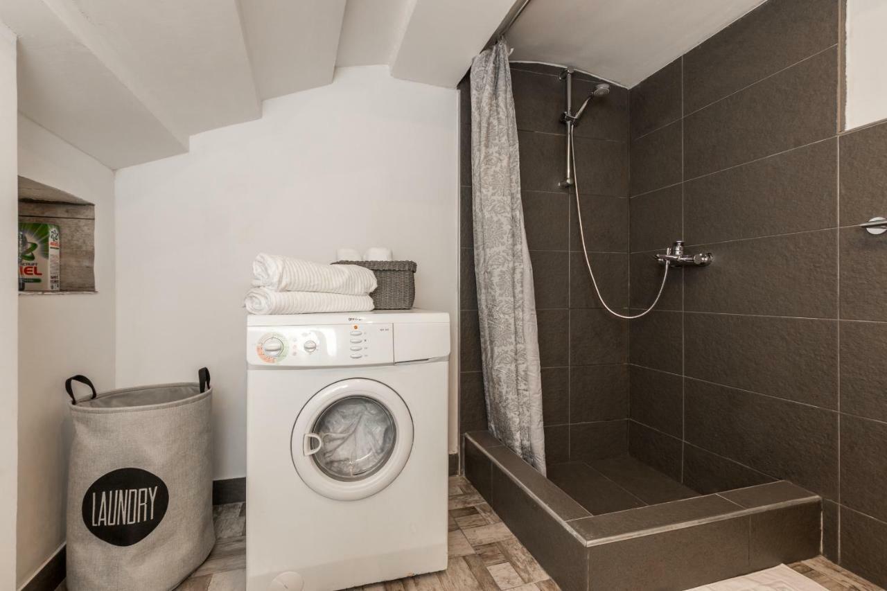 Apartment Stari Dvor Kaštela Kültér fotó