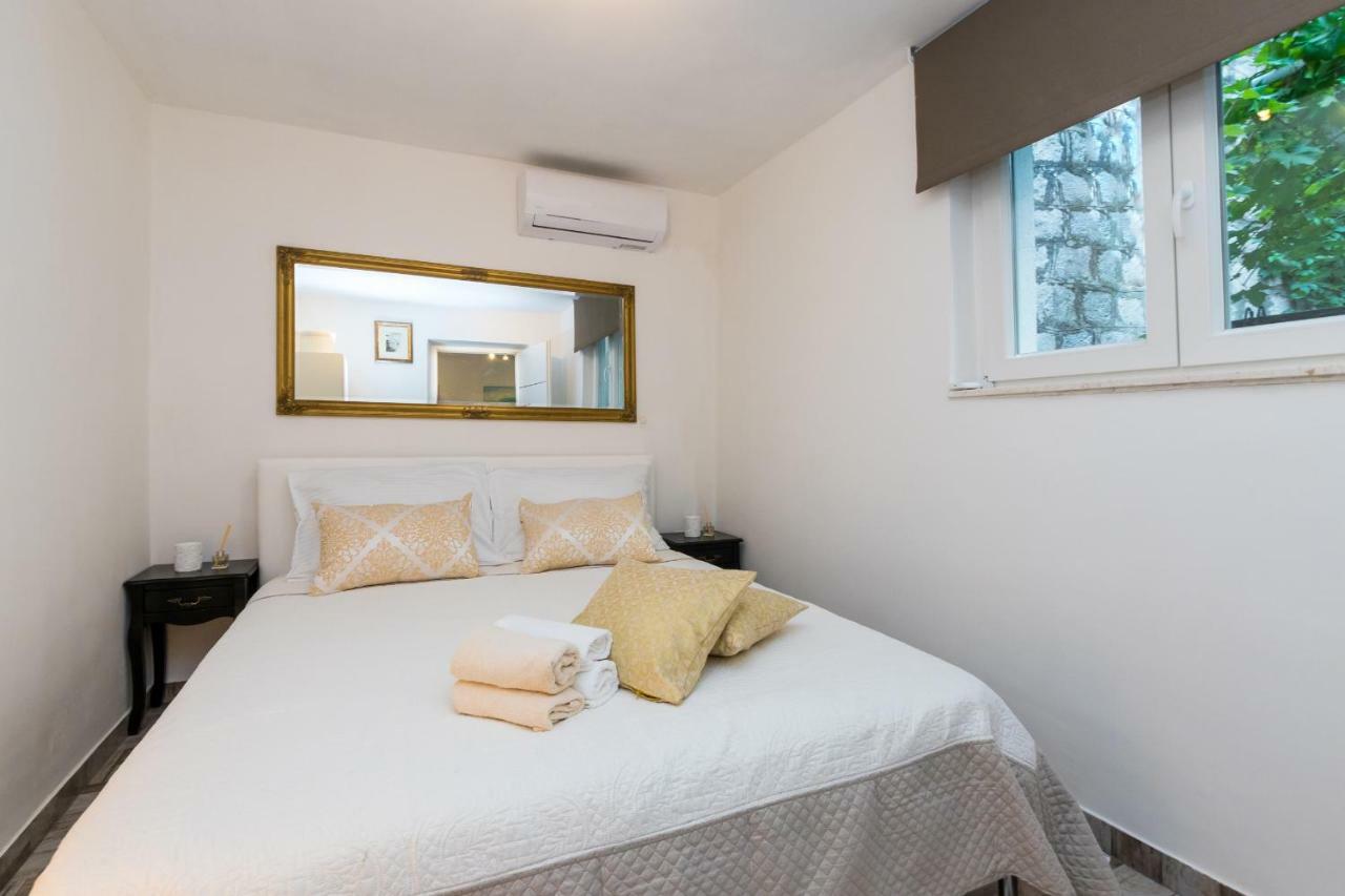 Apartment Stari Dvor Kaštela Kültér fotó